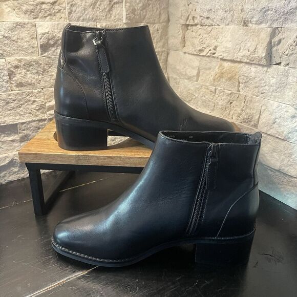 Cole Haan Holis Block Heel Leather Booties Size 6B Retail $140 - Picture 3 of 11